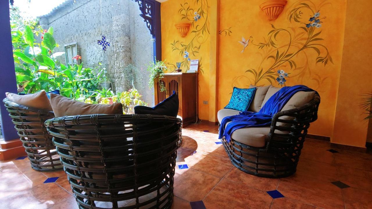 Hotel Boutique Casa Montalvo Куенка Екстериор снимка