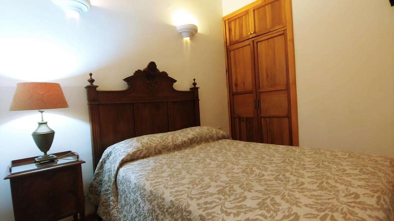 Casa Montalvo Bed & Breakfast Куенка Екстериор снимка