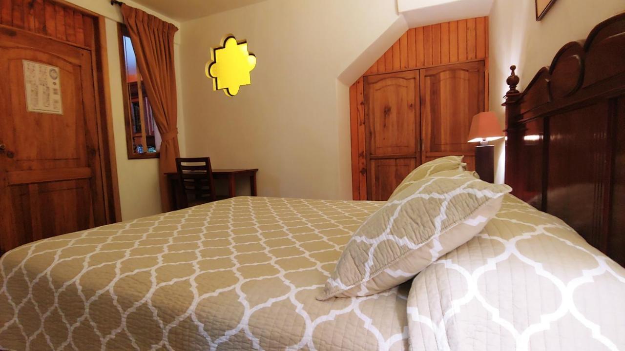 Hotel Boutique Casa Montalvo Куенка Екстериор снимка