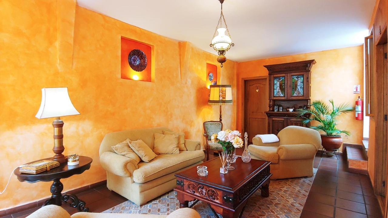 Hotel Boutique Casa Montalvo Куенка Екстериор снимка
