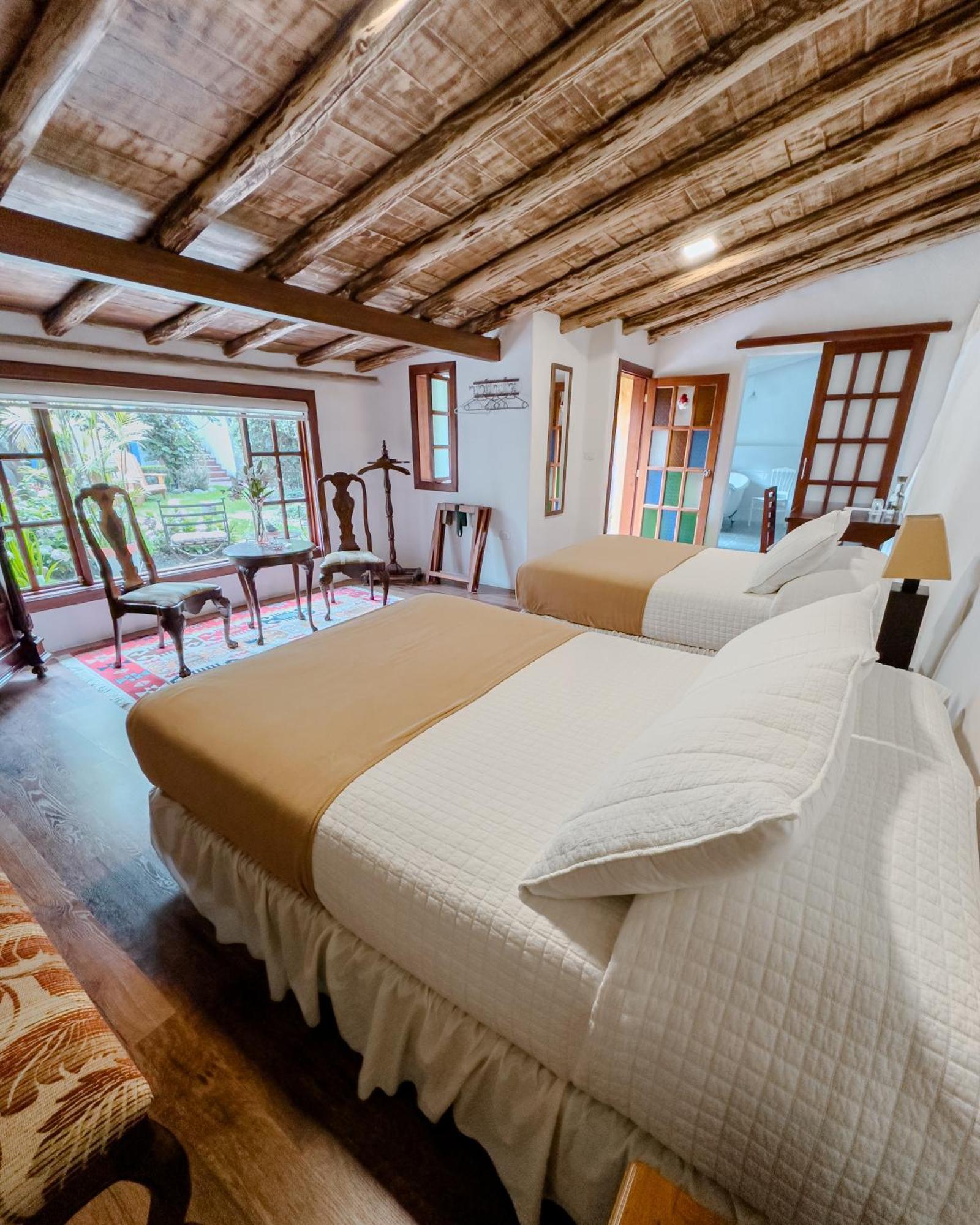 Hotel Boutique Casa Montalvo Куенка Екстериор снимка