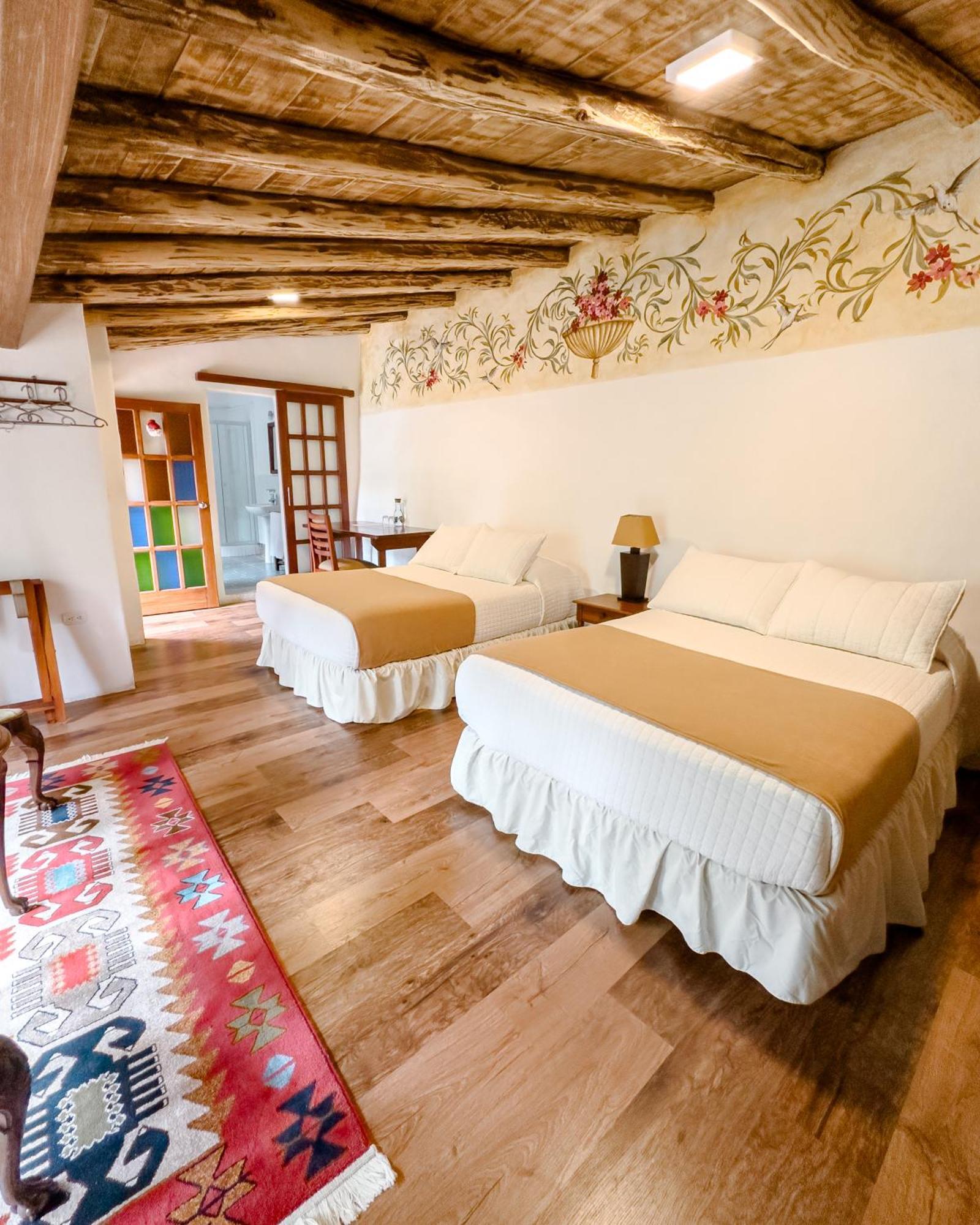Hotel Boutique Casa Montalvo Куенка Екстериор снимка