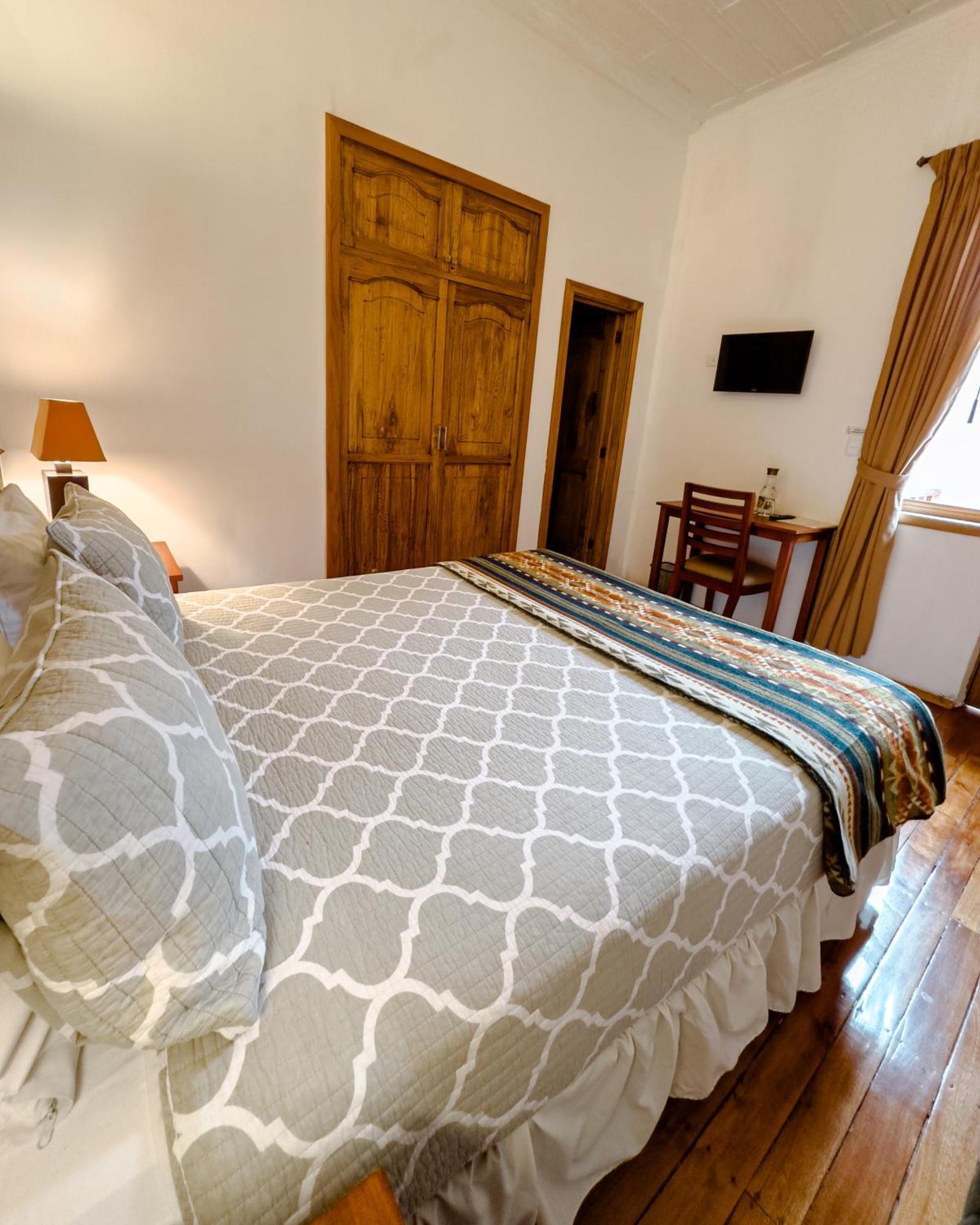 Hotel Boutique Casa Montalvo Куенка Екстериор снимка